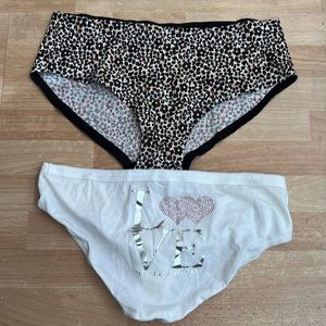 2 new no tags size med Victoria secret panties